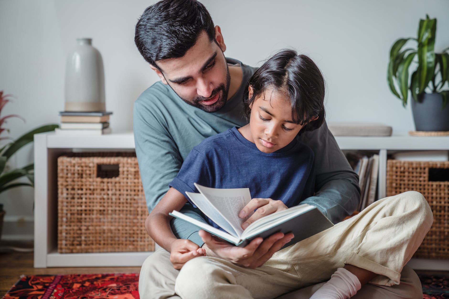 Reading aloud improves intelligence