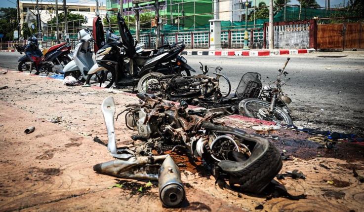 [BAHASA MELAYU/THAI] Tiga lelaki ditahan kes serangan bom motosikal di bandar Narathiwat