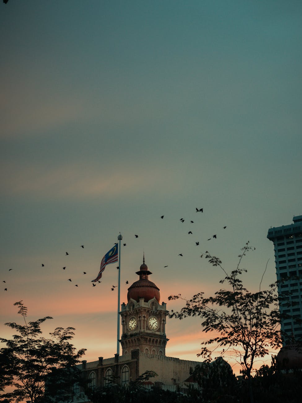 architectural photography of beige and brown monument