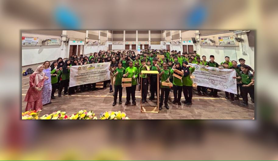 SMK Medini Leads the Way in Youth-Driven Sustainability
