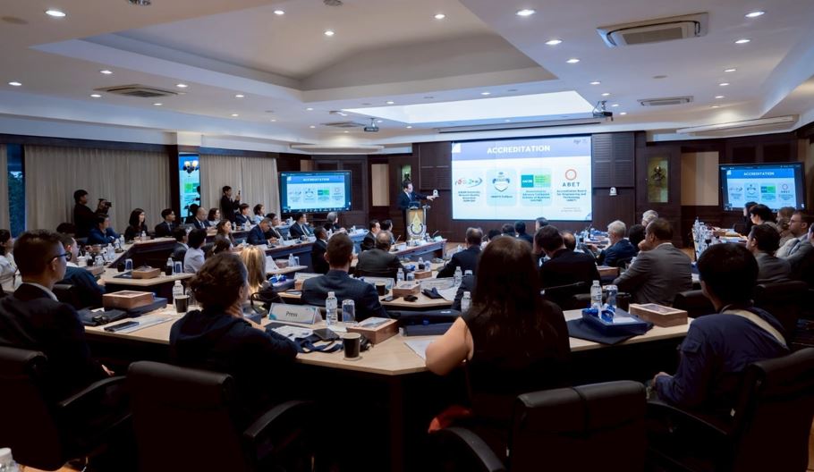 Prince of Songkla University welcomes diplomatic representatives from 21 countries