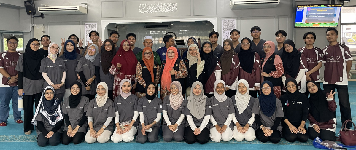 Demi senyuman mereka