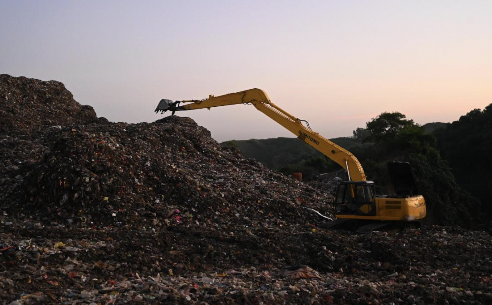 A closed landfill still has neighbours